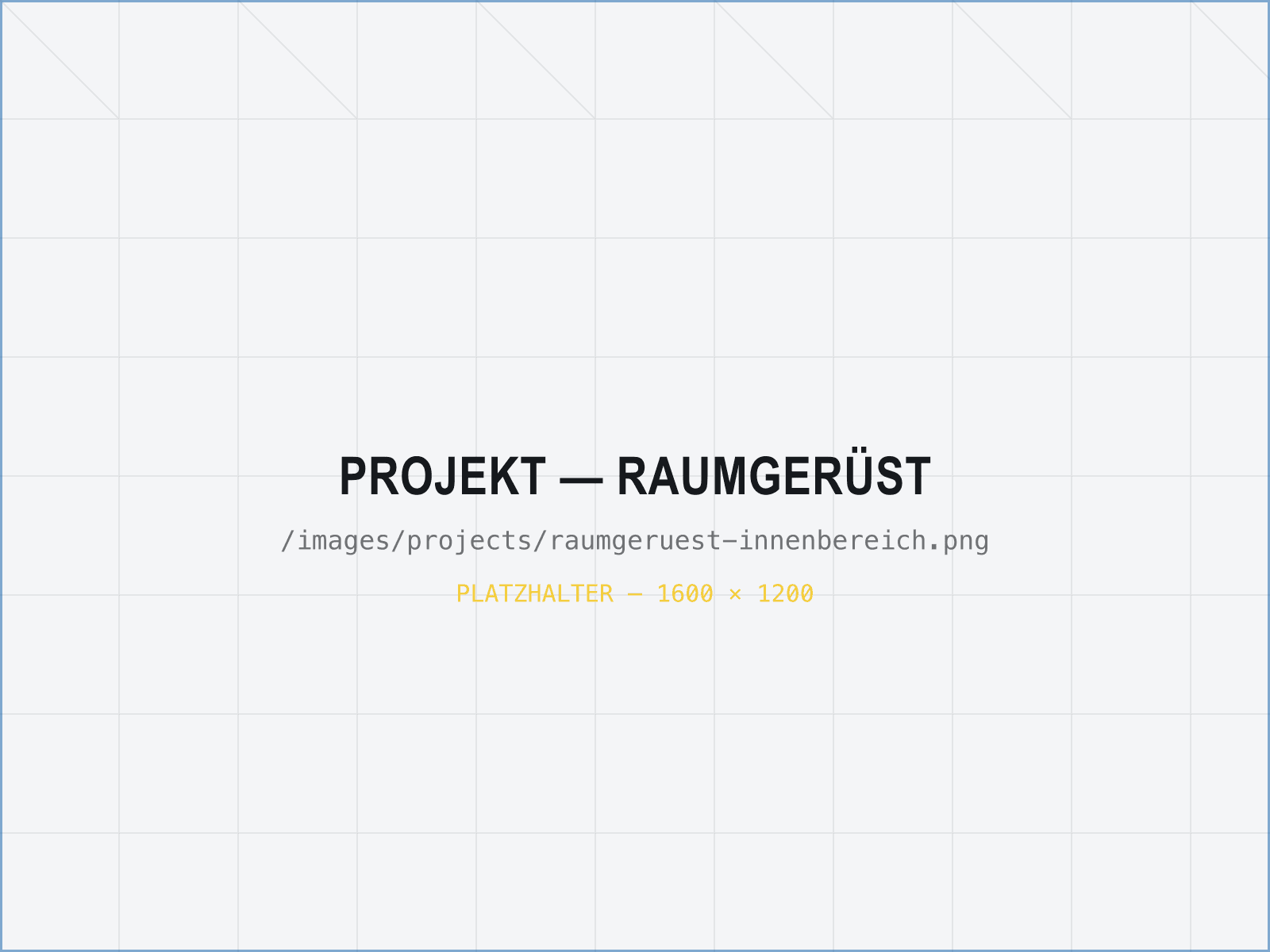 Raumgerüst mit durchgehender Arbeitsebene in einem hohen Innenraum